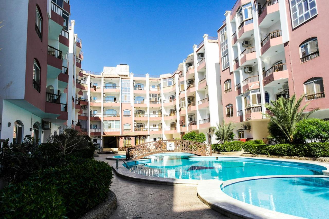 Desert Pearl Apartment Хургада Экстерьер фото